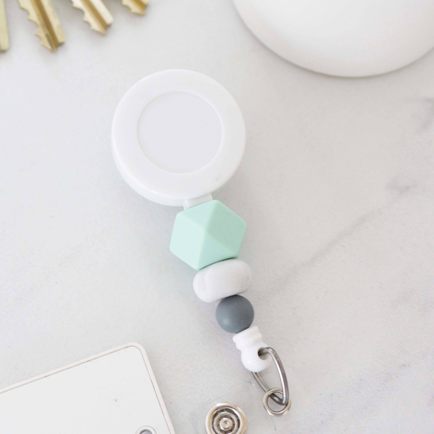 Simple Badge Reel with Decorative Silicone Beads