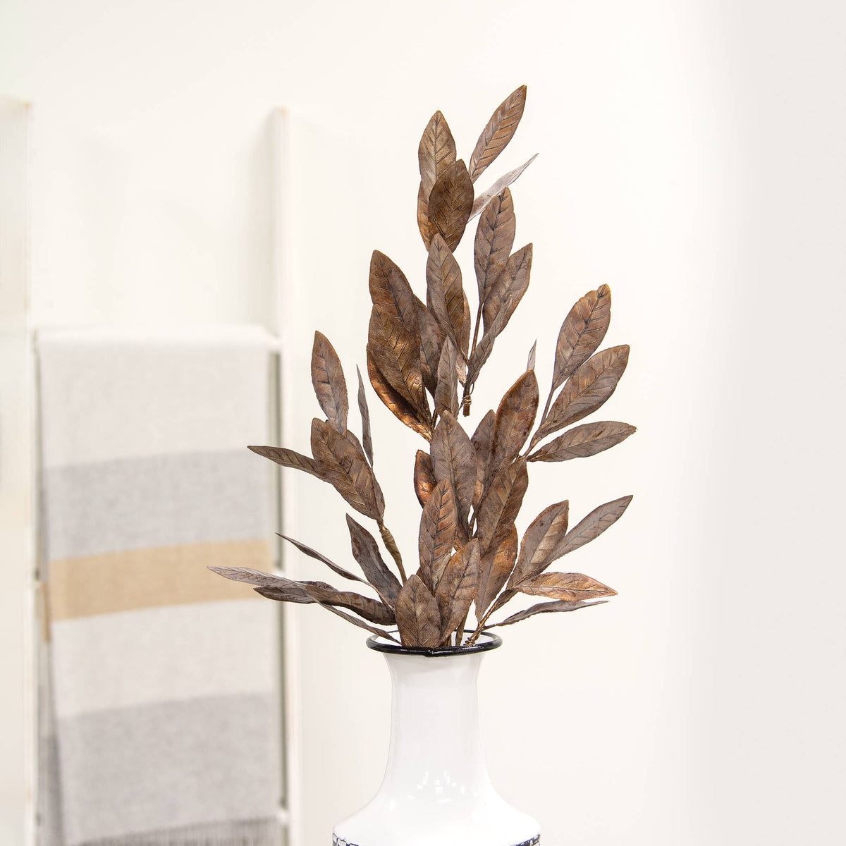 Gleaming Bronze Laurel Spray - 28"