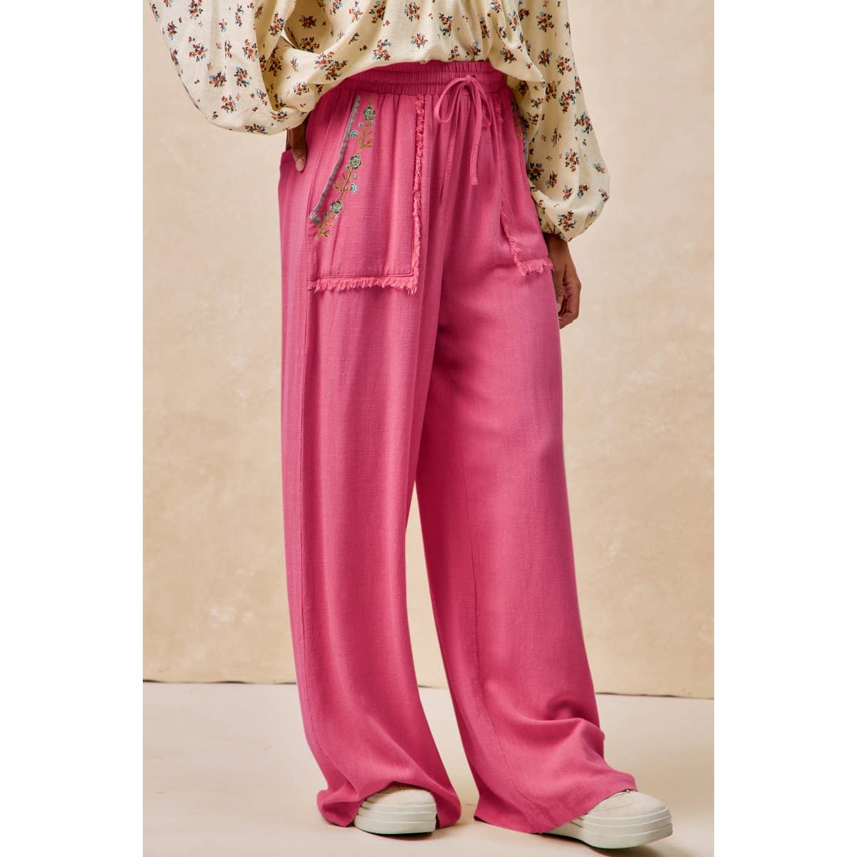FLORAL EMBROIDERED SOLID PANTS WITH WAIST ELASTIC