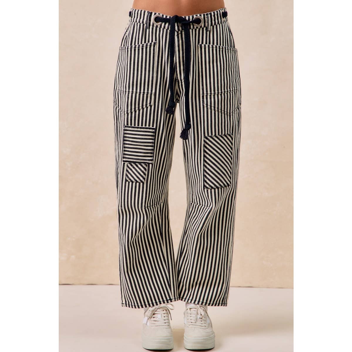 STRIPED TWILL BARREL PANTS