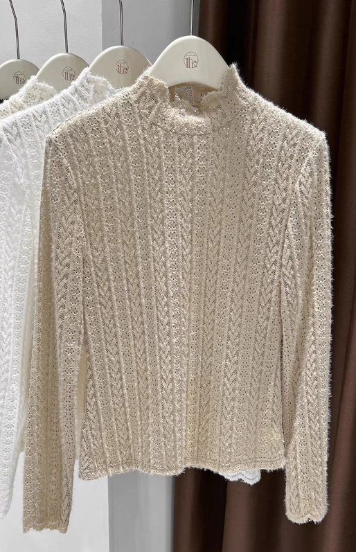 Soft knit Fluffy Texture Lace High neck Layering Top