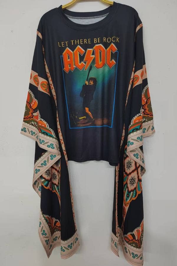 Country Music Vintage Graphic Tee with Long Kimono Sleeve