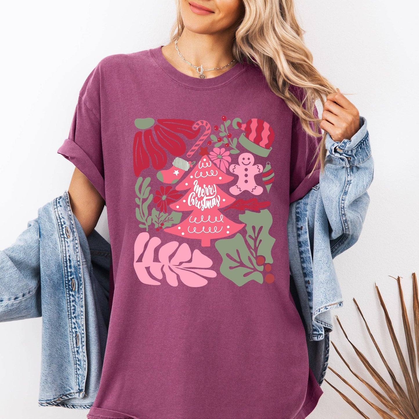 Merry Christmas, Pink Floral, Flowers, Xmas Tshirt