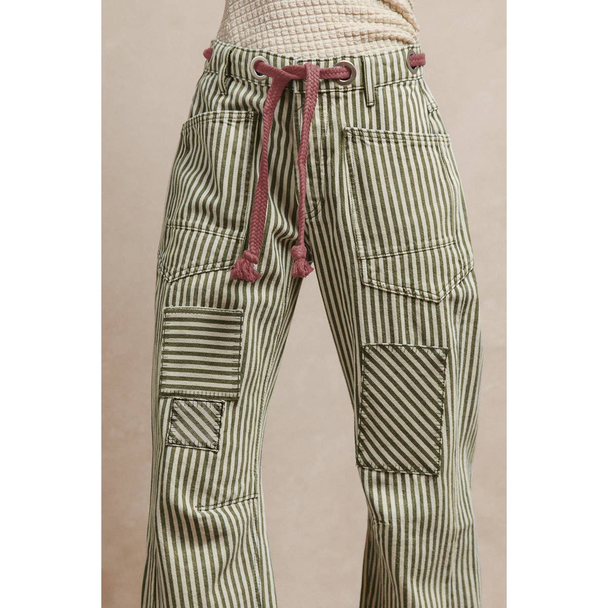 STRIPED TWILL BARREL PANTS