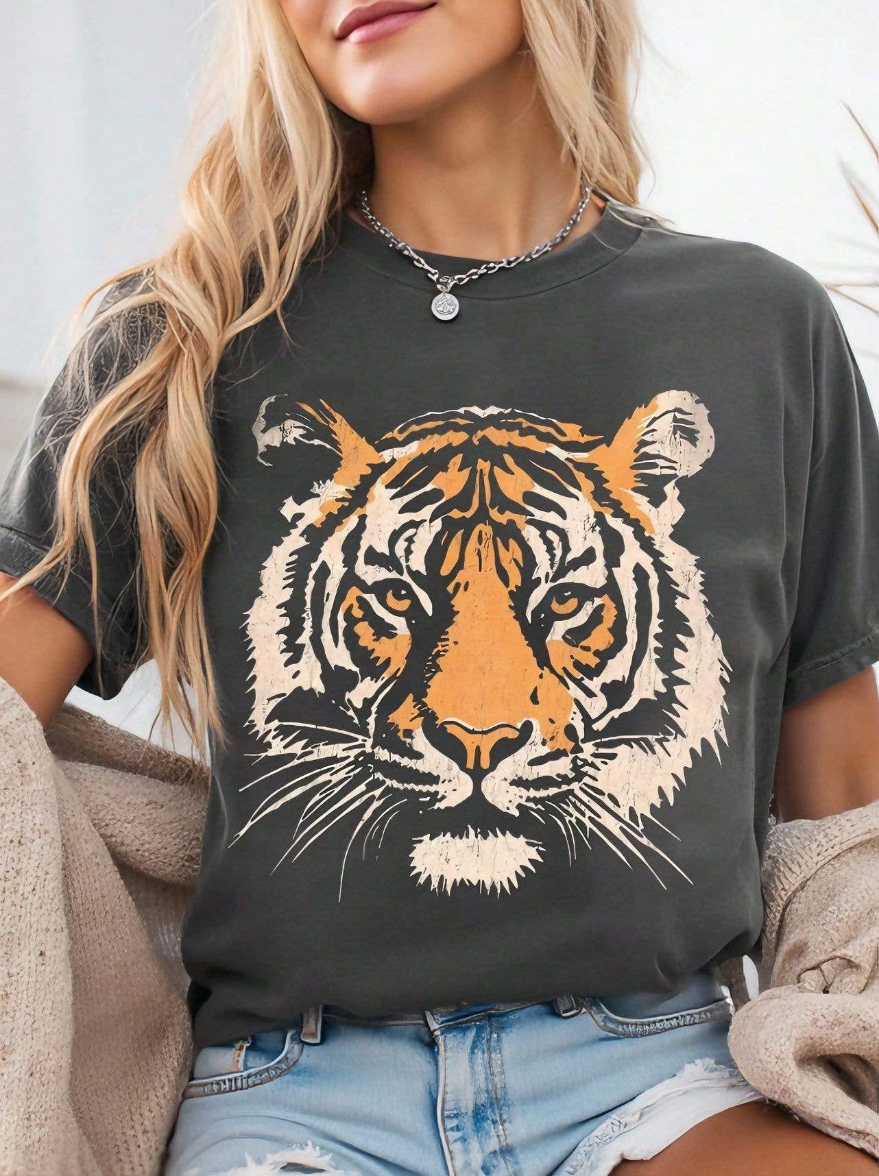 Vintage Tiger Shirt Retro Graphic Cotton Tees