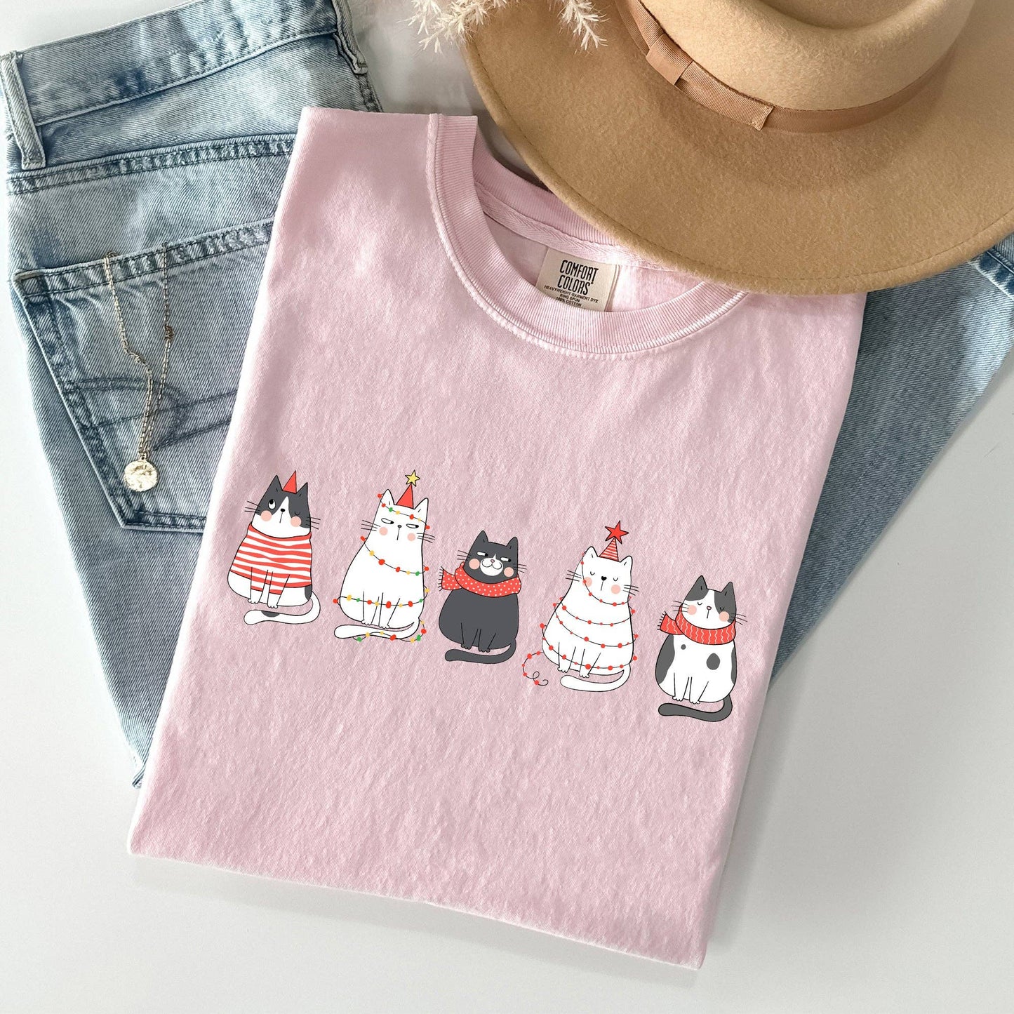 Christmas Cats, Kitties, Cat Lovers, Santa, Xmas Tshirt