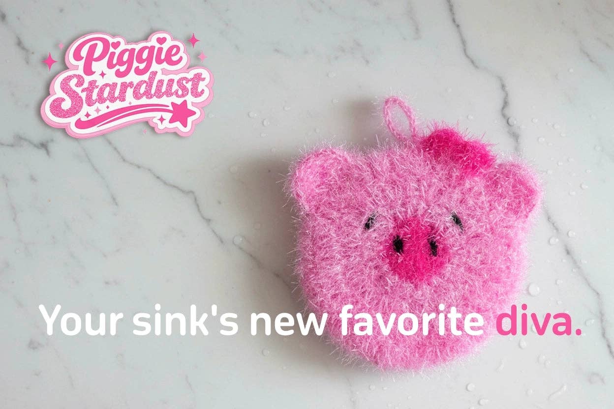 Piggie Stardust Scrubby