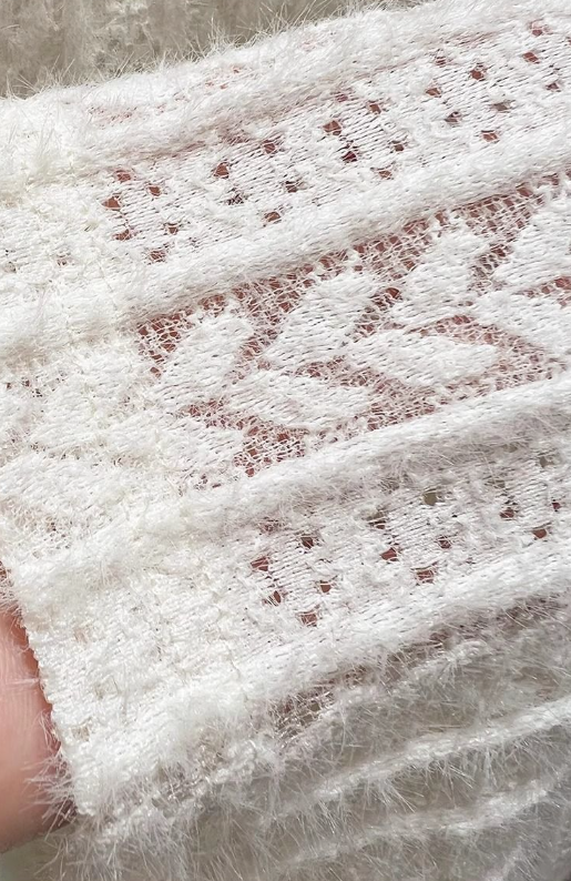 Soft knit Fluffy Texture Lace High neck Layering Top