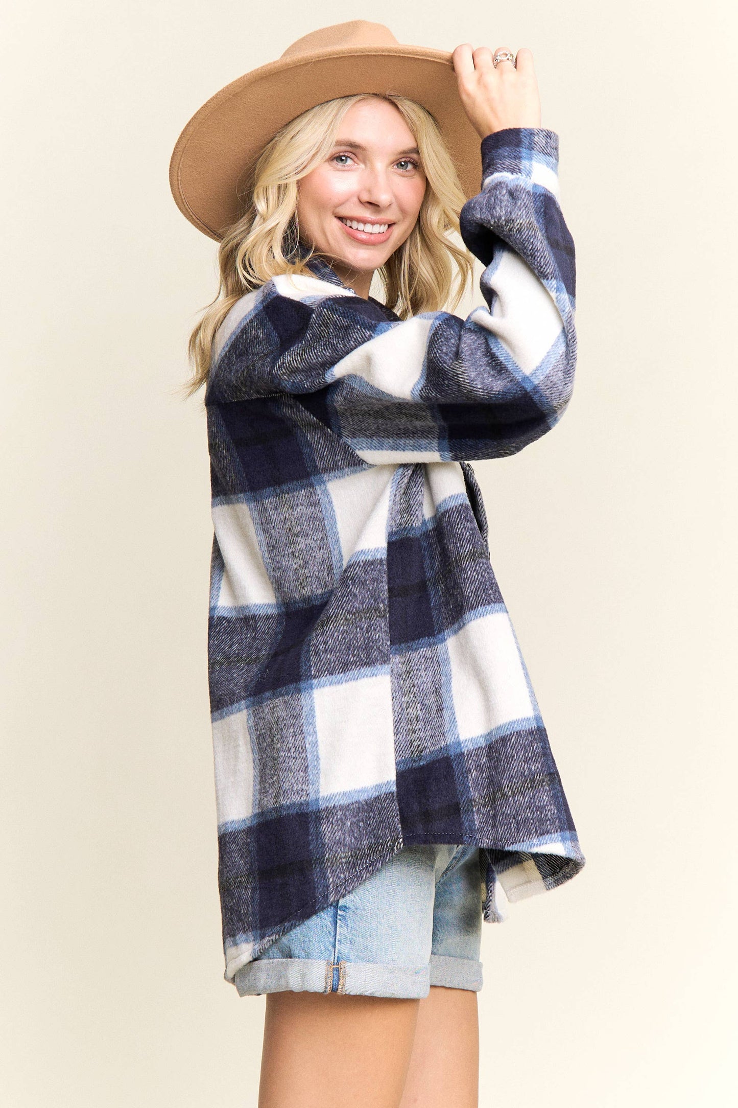 PLAID FLANNEL SHACKET