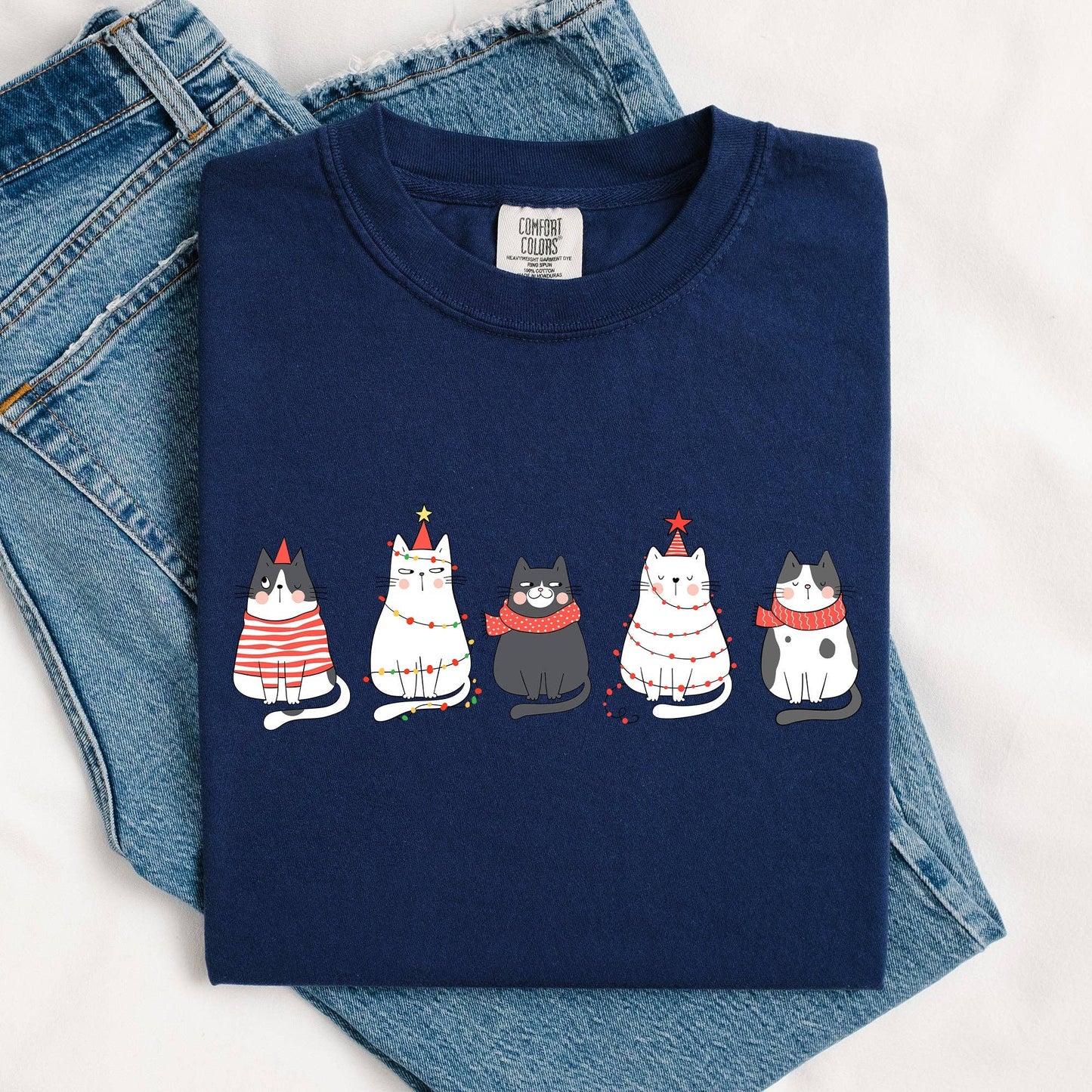 Christmas Cats, Kitties, Cat Lovers, Santa, Xmas Tshirt