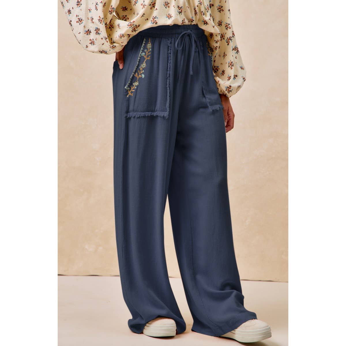 FLORAL EMBROIDERED SOLID PANTS WITH WAIST ELASTIC