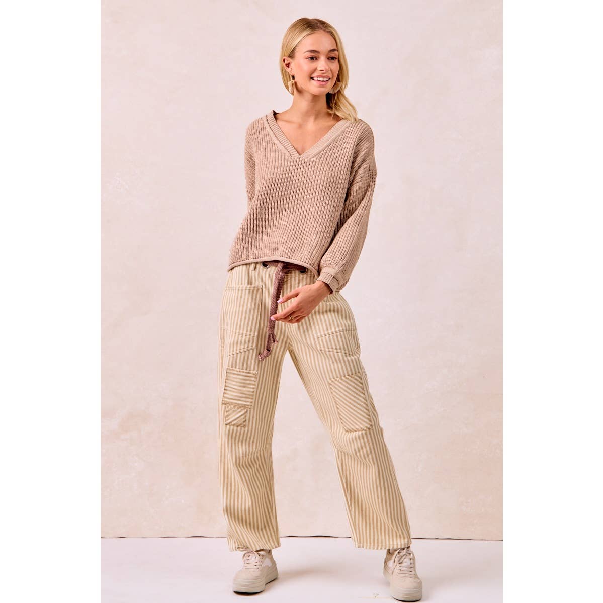 STRIPED TWILL BARREL PANTS
