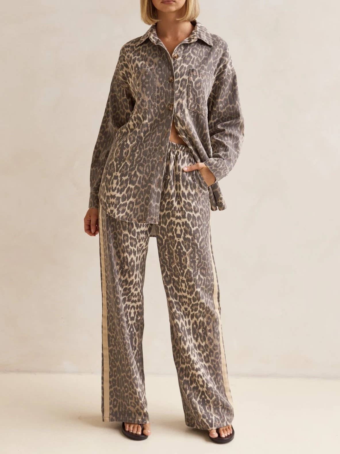 Effortless &  chic Leopard print stripe bar long pants