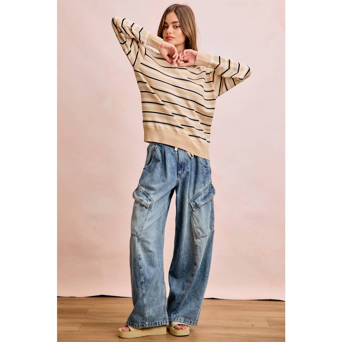 BAGGY BARREL DENIM PANTS WITH CARGO POCKETS