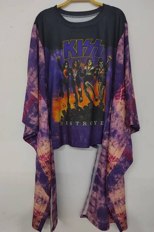 Country Music Vintage Graphic Tee with Long Kimono Sleeve