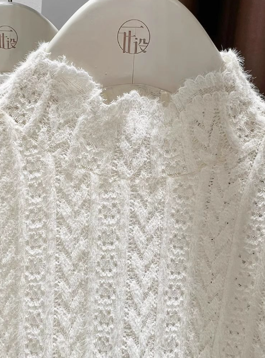 Soft knit Fluffy Texture Lace High neck Layering Top