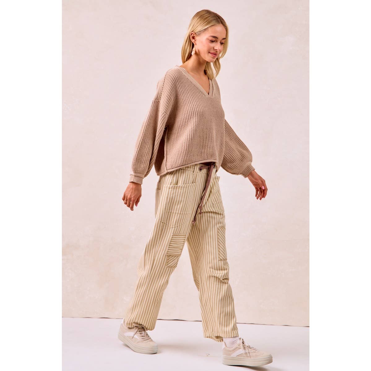 STRIPED TWILL BARREL PANTS