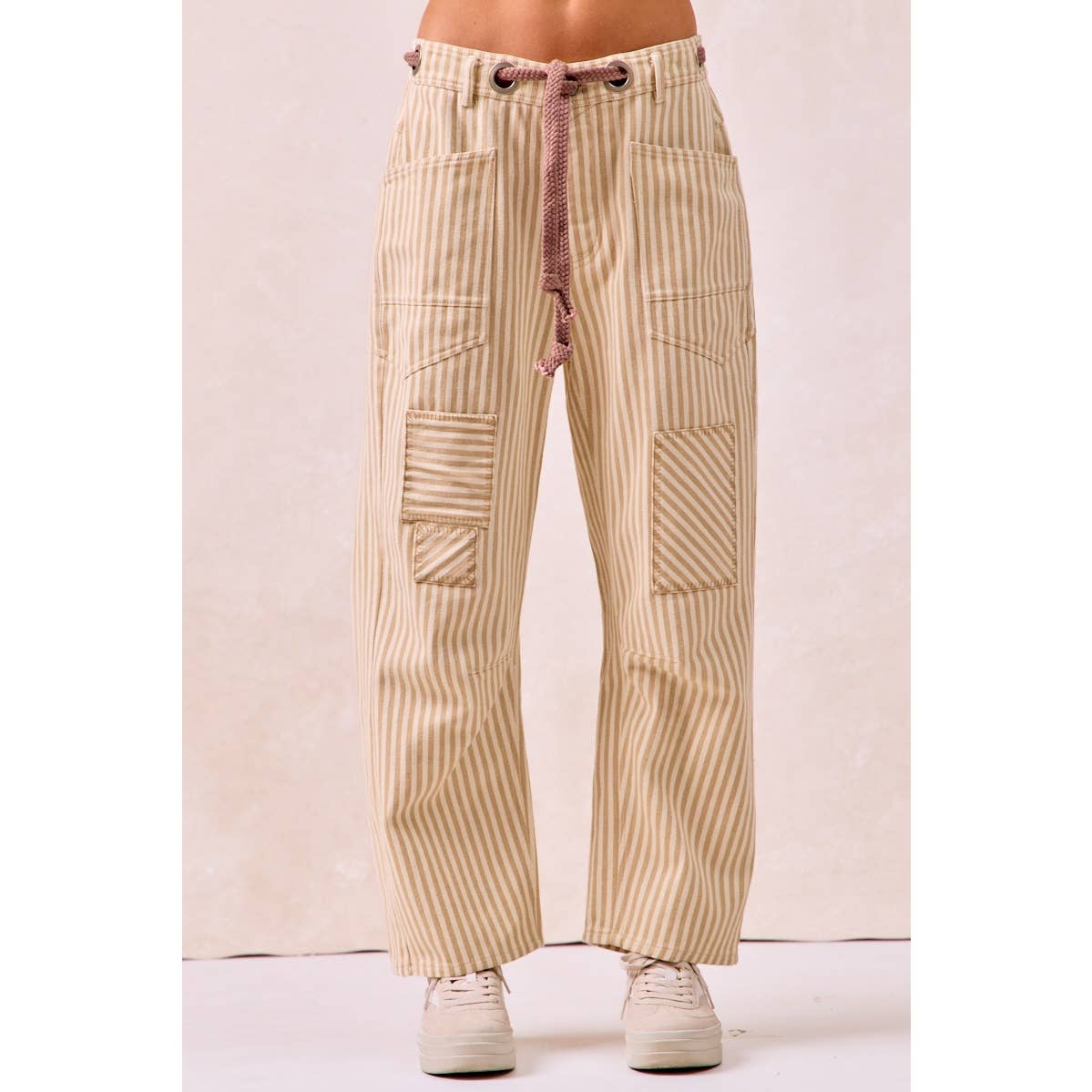 STRIPED TWILL BARREL PANTS