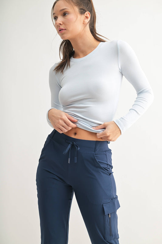 Essential Long-Sleeved Micro-Ribbed Athleisure Top: ILLUSION BLUE
