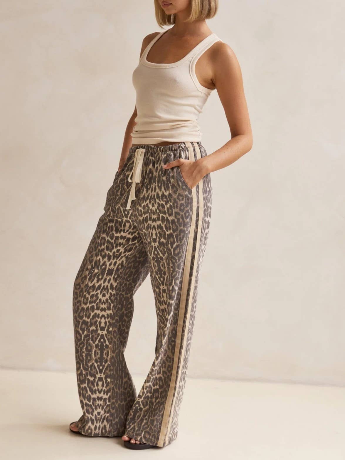 Effortless &  chic Leopard print stripe bar long pants