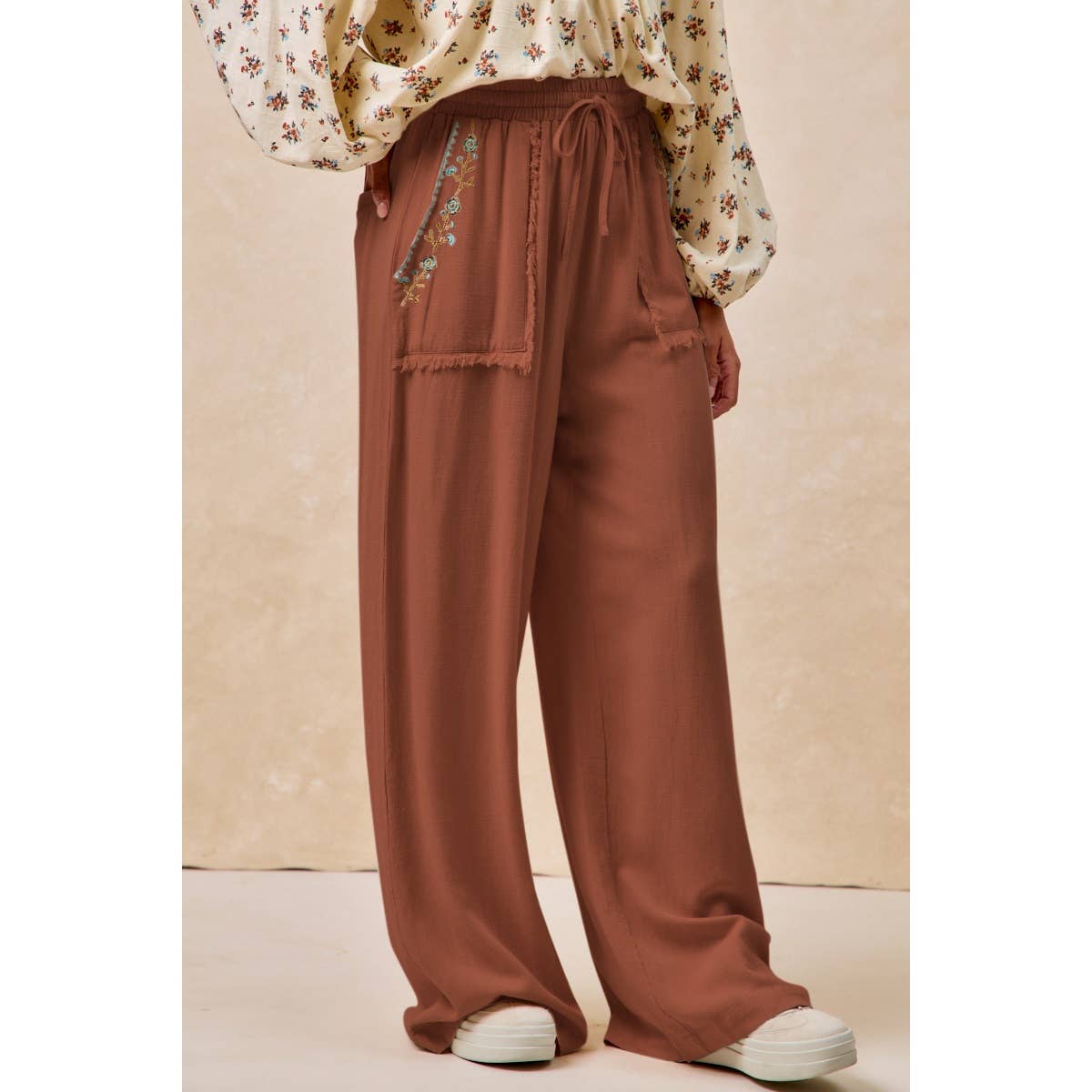 FLORAL EMBROIDERED SOLID PANTS WITH WAIST ELASTIC