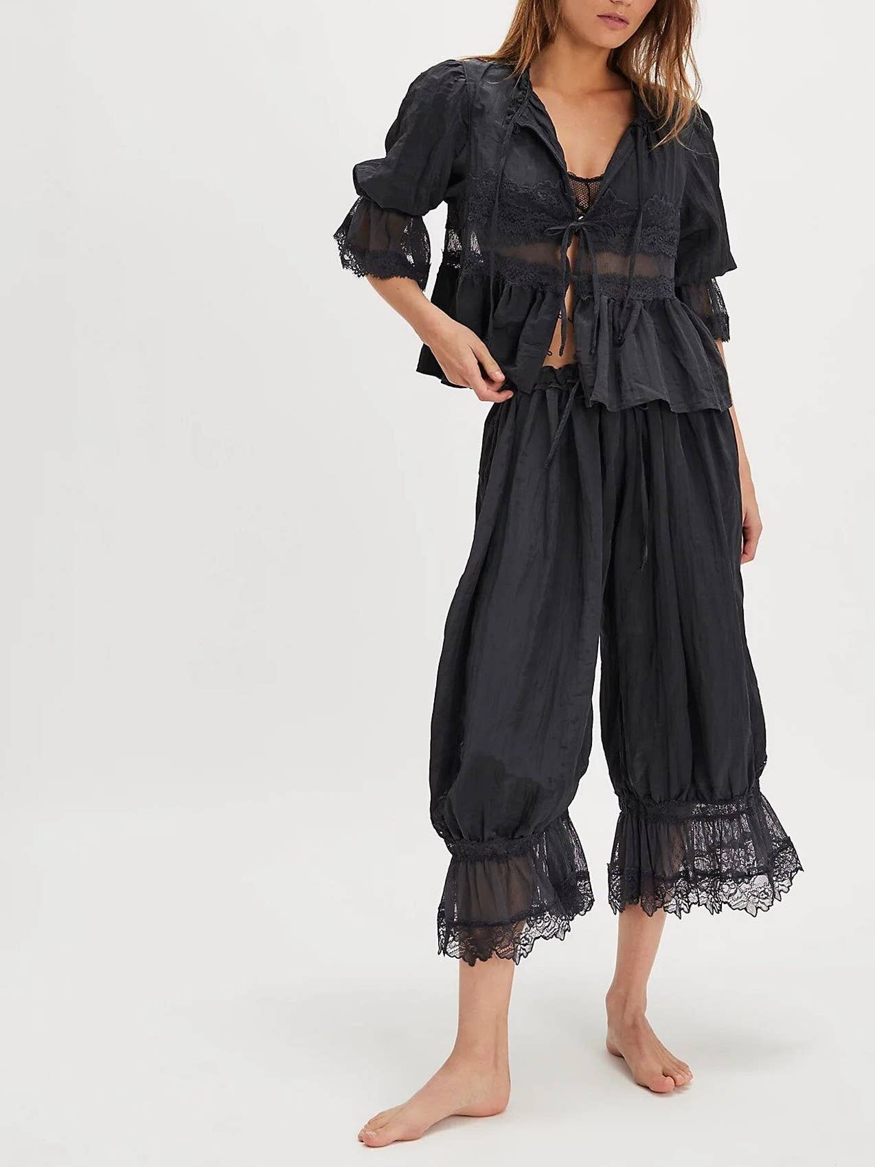 Boho vintage Victoria ancient ways tie front lace blouse
