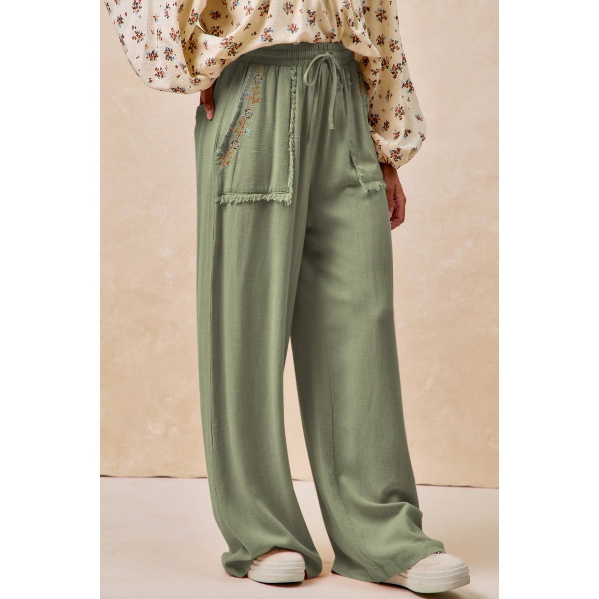 FLORAL EMBROIDERED SOLID PANTS WITH WAIST ELASTIC