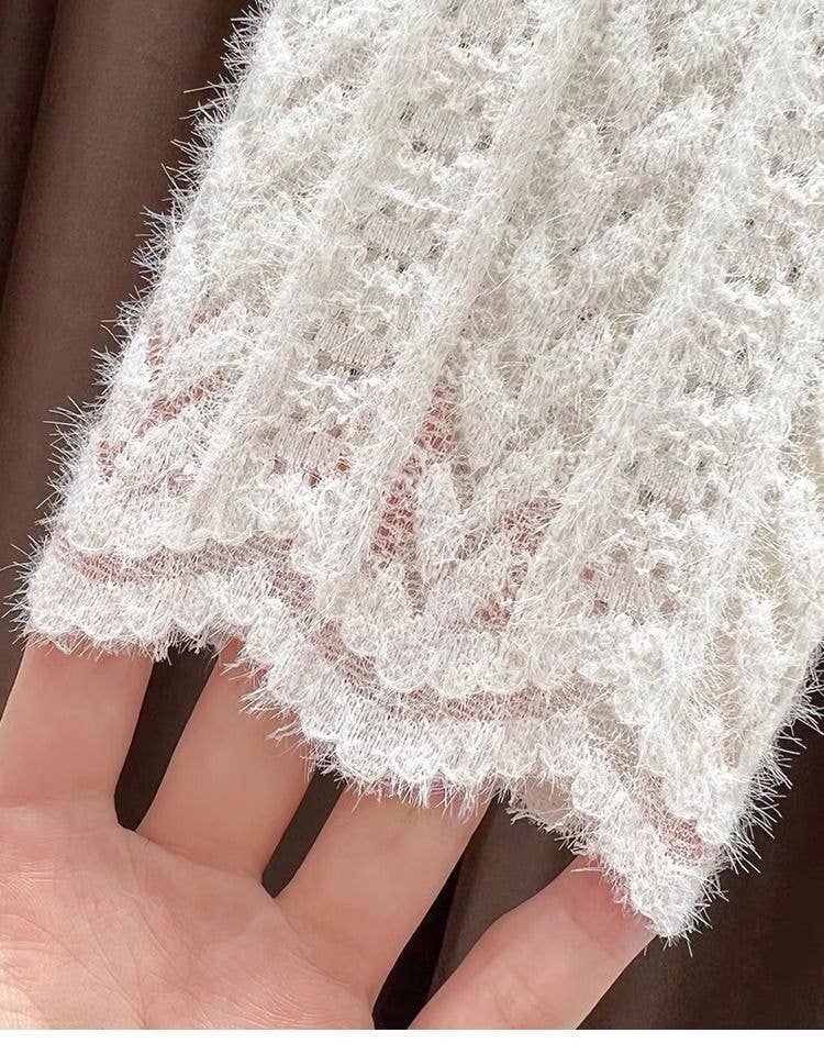 Soft knit Fluffy Texture Lace High neck Layering Top