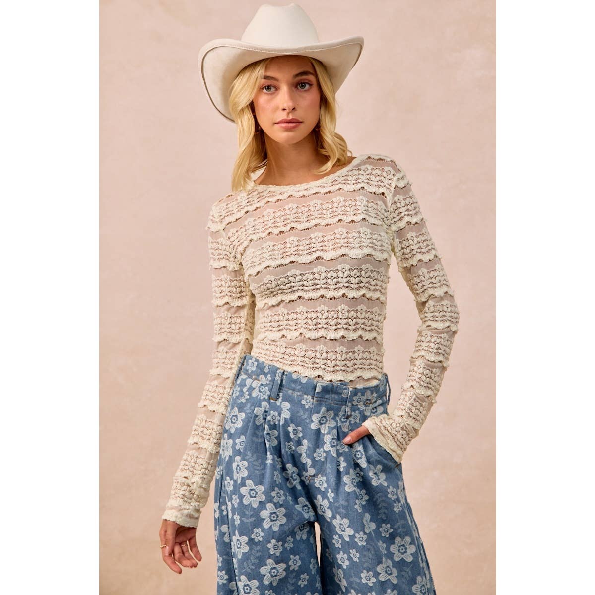 RUFFLES DETAIL FLOWER LACE TOP