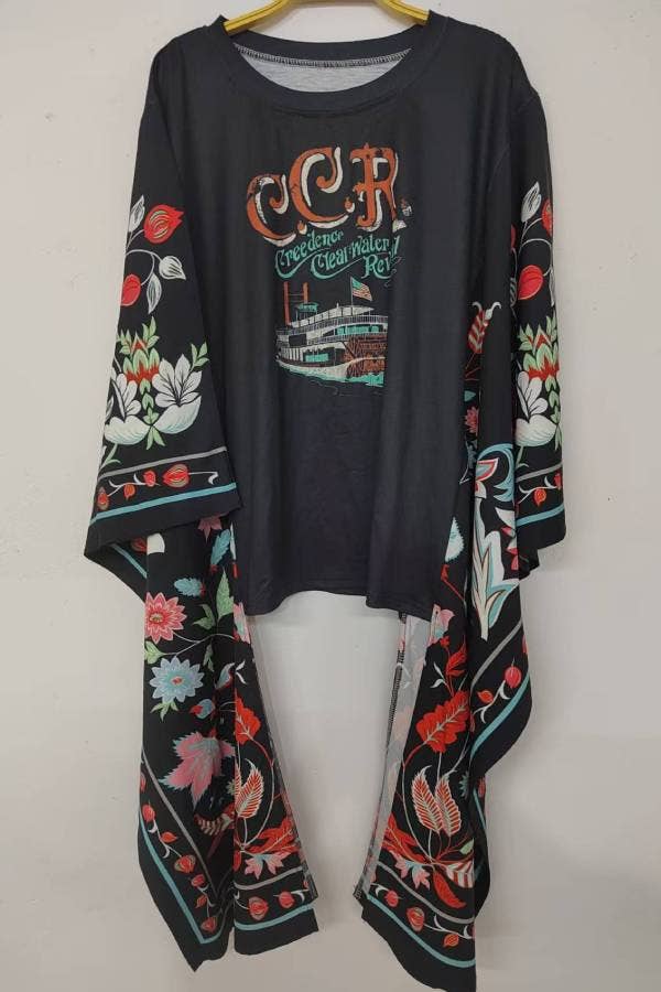 Country Music Vintage Graphic Tee with Long Kimono Sleeve